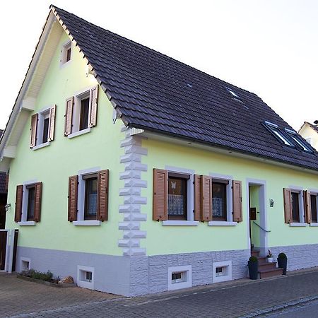 Apartment Fewo Efosa Kappel-Grafenhausen Bagian luar foto