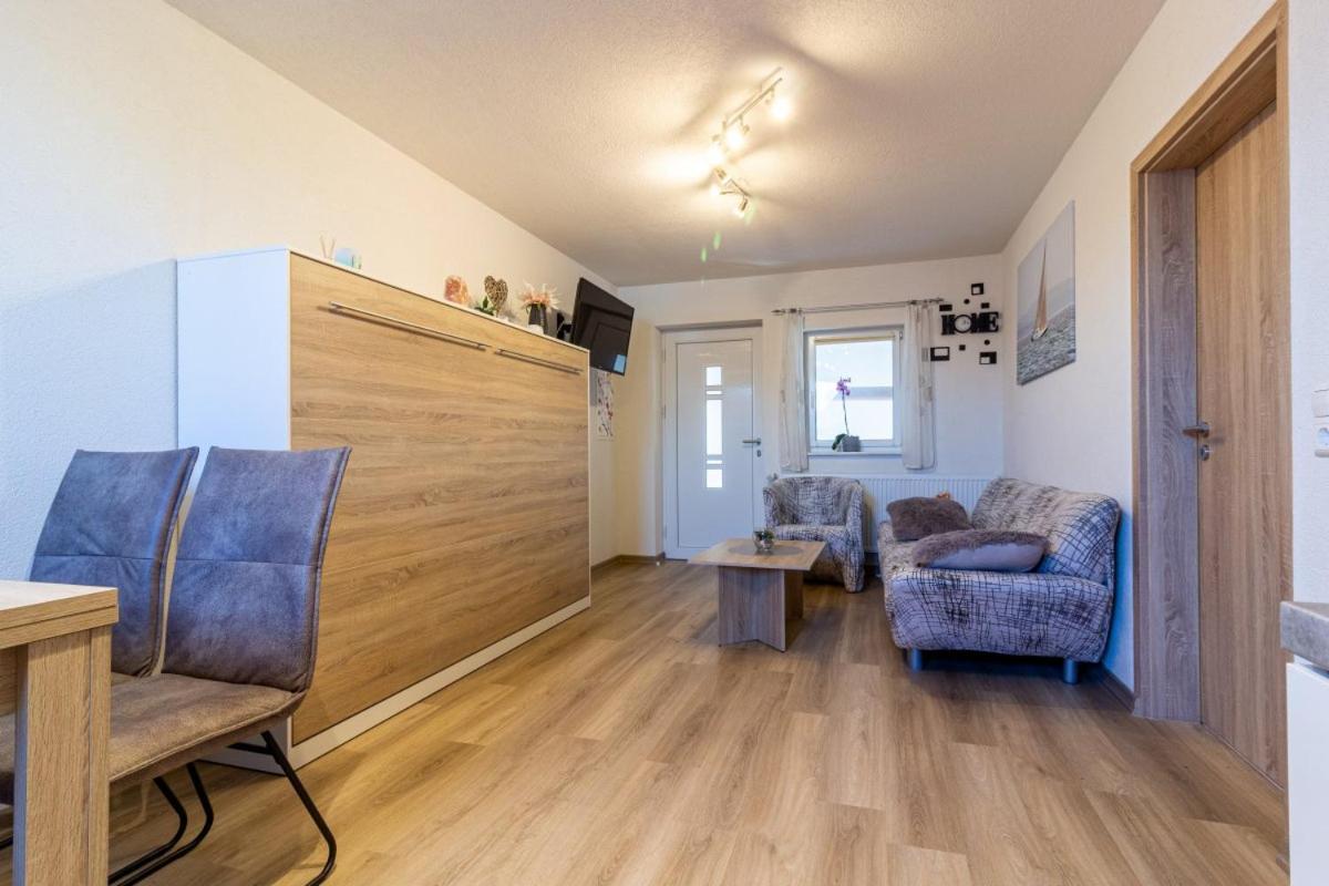 Apartment Fewo Efosa Kappel-Grafenhausen Bagian luar foto