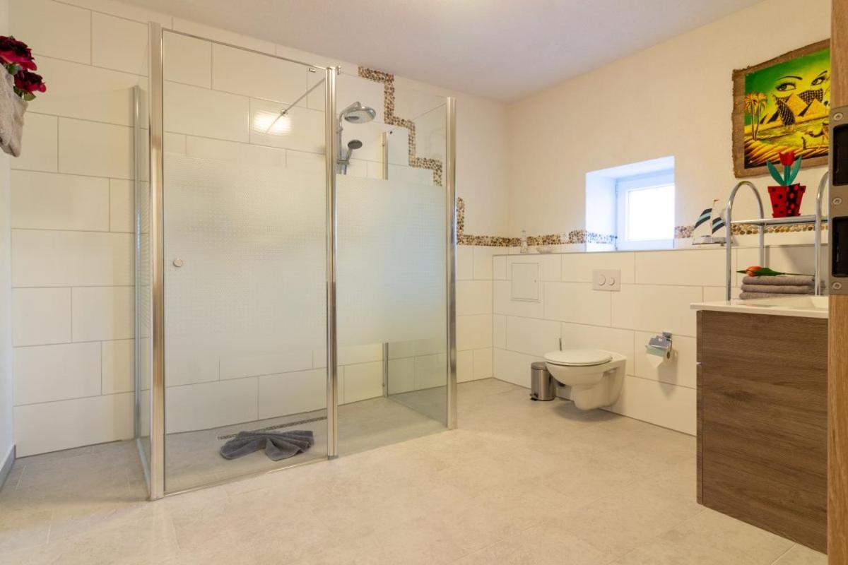 Apartment Fewo Efosa Kappel-Grafenhausen Bagian luar foto