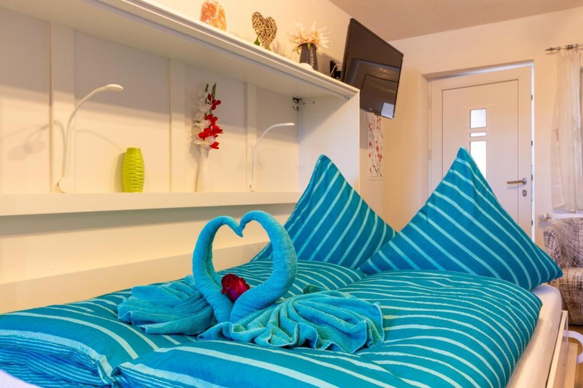 Apartment Fewo Efosa Kappel-Grafenhausen Bagian luar foto