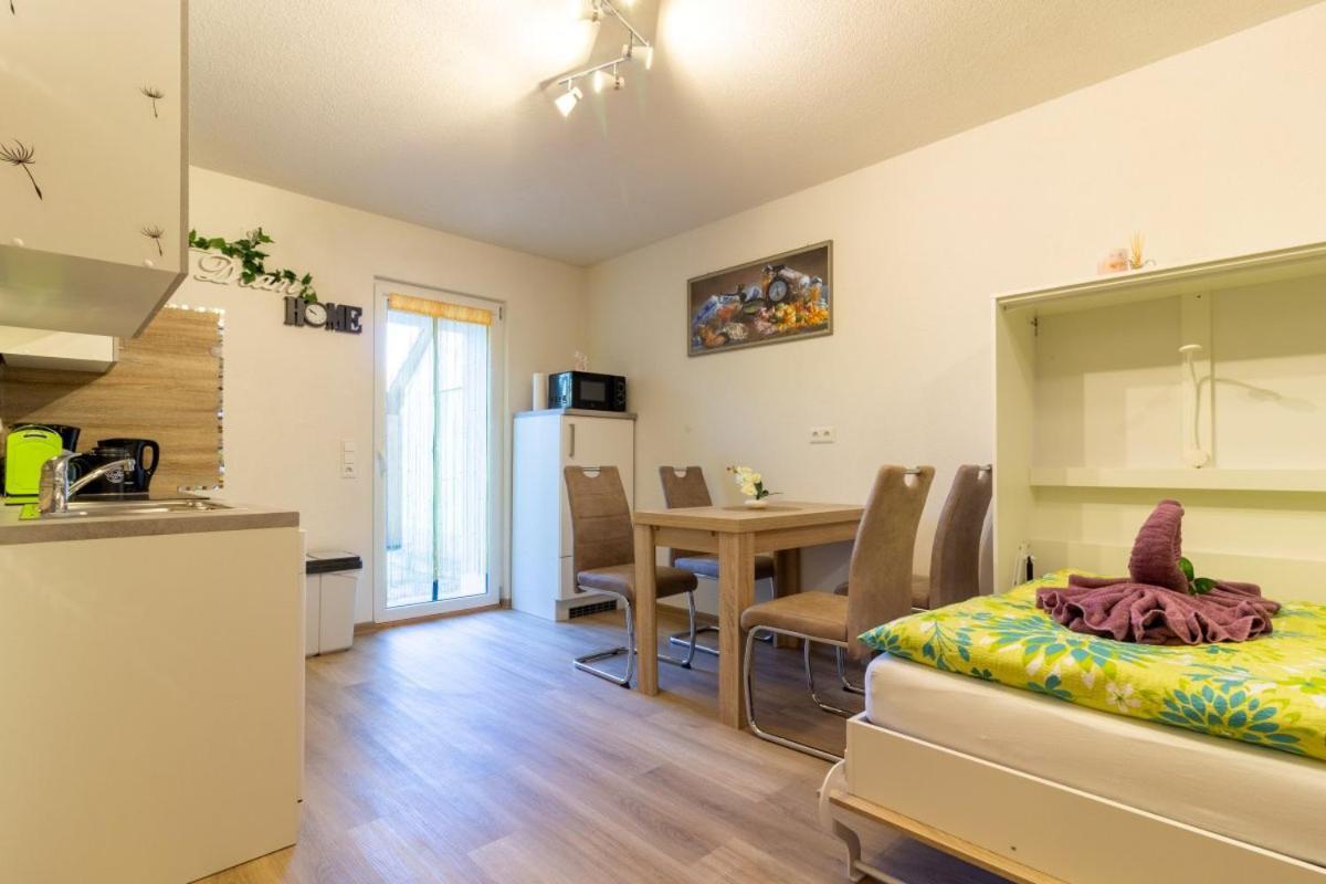 Apartment Fewo Efosa Kappel-Grafenhausen Bagian luar foto