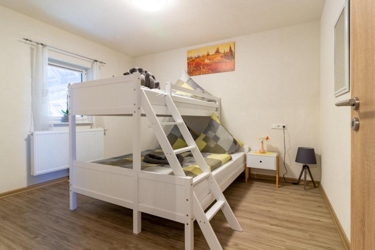 Apartment Fewo Efosa Kappel-Grafenhausen Bagian luar foto