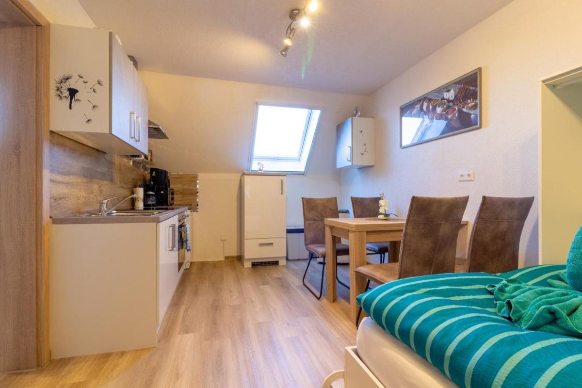 Apartment Fewo Efosa Kappel-Grafenhausen Bagian luar foto