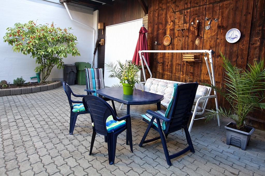 Apartment Fewo Efosa Kappel-Grafenhausen Bagian luar foto