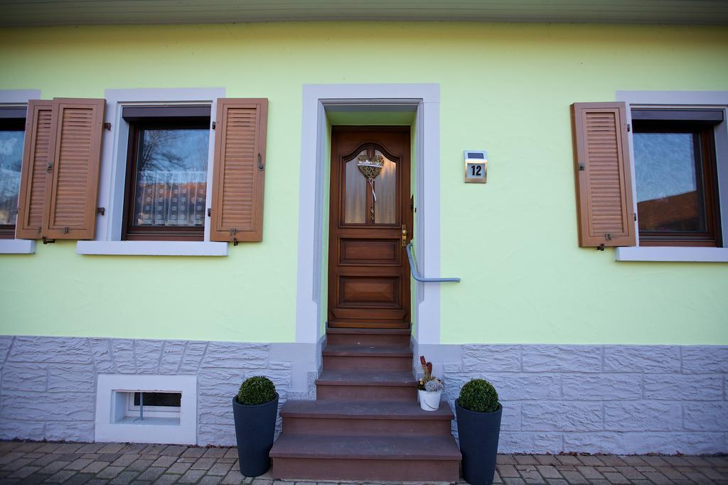 Apartment Fewo Efosa Kappel-Grafenhausen Bagian luar foto